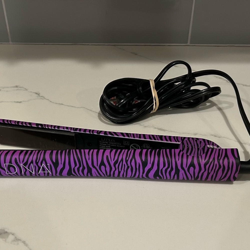 DNA Hair Tools Ceramic‎ Flat Iron Purple Zebra